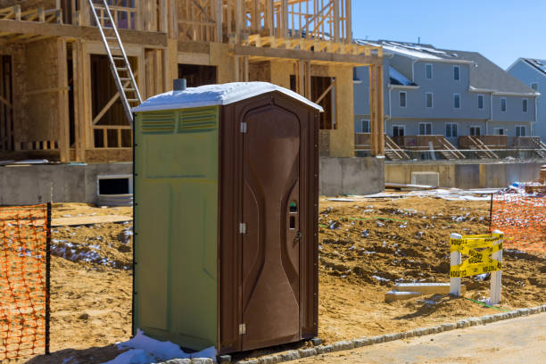 Portable Toilet Options We Offer in Pecan Plantation, TX